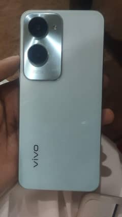 Vivo Y 18, 6+6/128