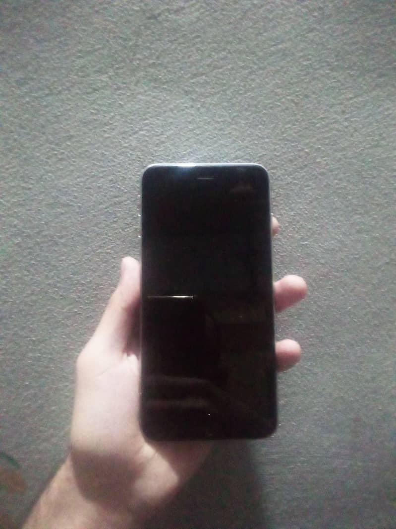 IPhone 6plus PTA approved (read add) 4