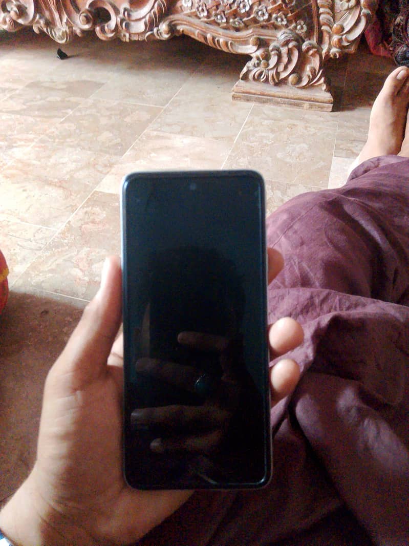 Tecno spark go 2024 with box and charger 3