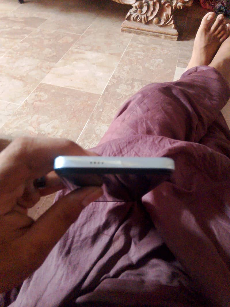 Tecno spark go 2024 with box and charger 5
