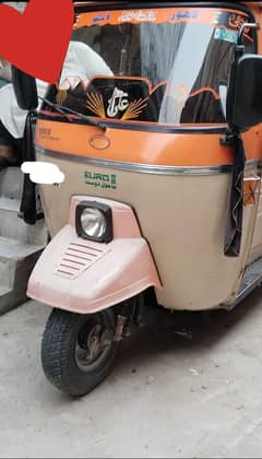 Siwa Auto rickshaws 3 seater 10/10 condition argent sell