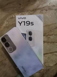 Vivo y19s with box chargr 6+6 Gb Ram 128gb mamore