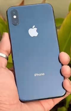 iphone xs pta hai all ok 64 gb all oregnel hai 03121480807