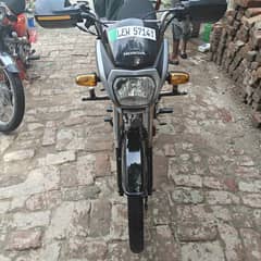 Honda cd70 dream