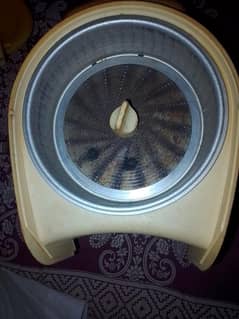 used juicer in good condition