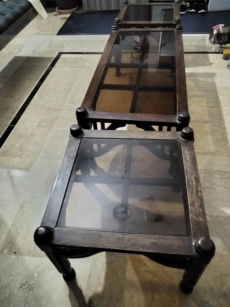 center Table and side tables 10