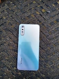 vivo S1