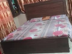 Double Bed without mattress