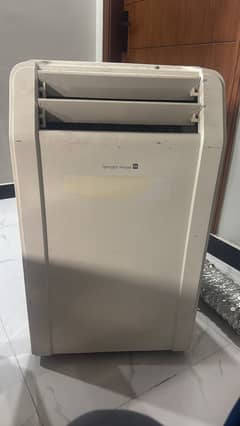Portable ac in working condition