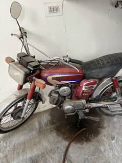 Yamaha 1996 2 Stroke | Rawalpindi Number | Lifetime Token Paid