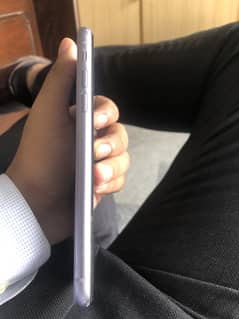 Iphnoe 11 64 gb jv