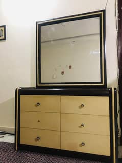 Dresser and Drawers