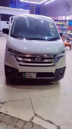Nisan  DayZ highways star 2013/2017
