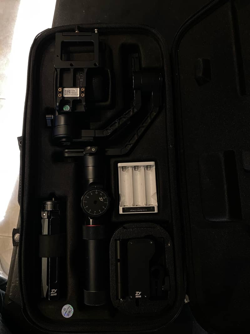 ZHIYUN GIMBLE  TRMO2 1