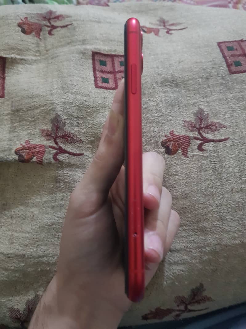Iphone 11 non pta jv but zong Sim working 2