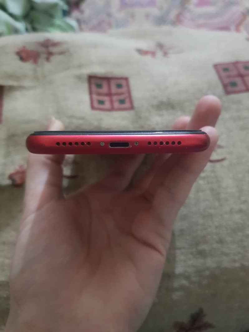 Iphone 11 non pta jv but zong Sim working 3