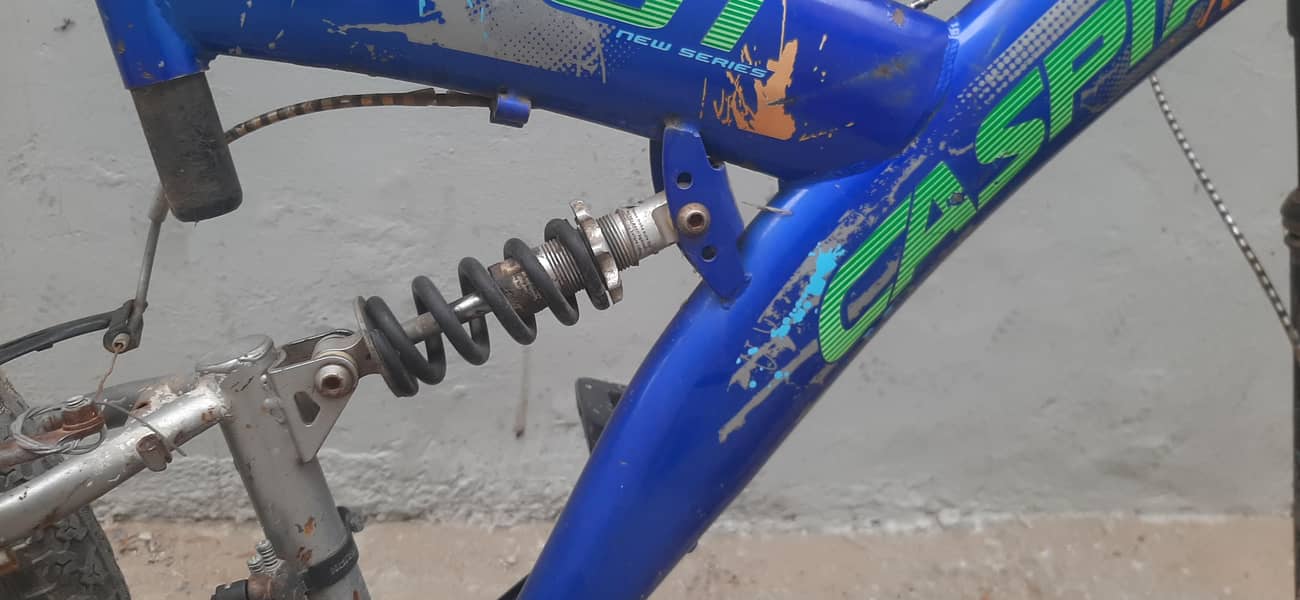 caspain cycle with both gears , both suspension and and front disk 2