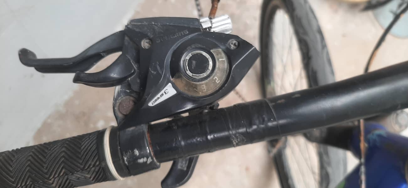 caspain cycle with both gears , both suspension and and front disk 3