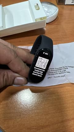 Xiaomi Smart Band 7 slightly used in mint condition smart watch