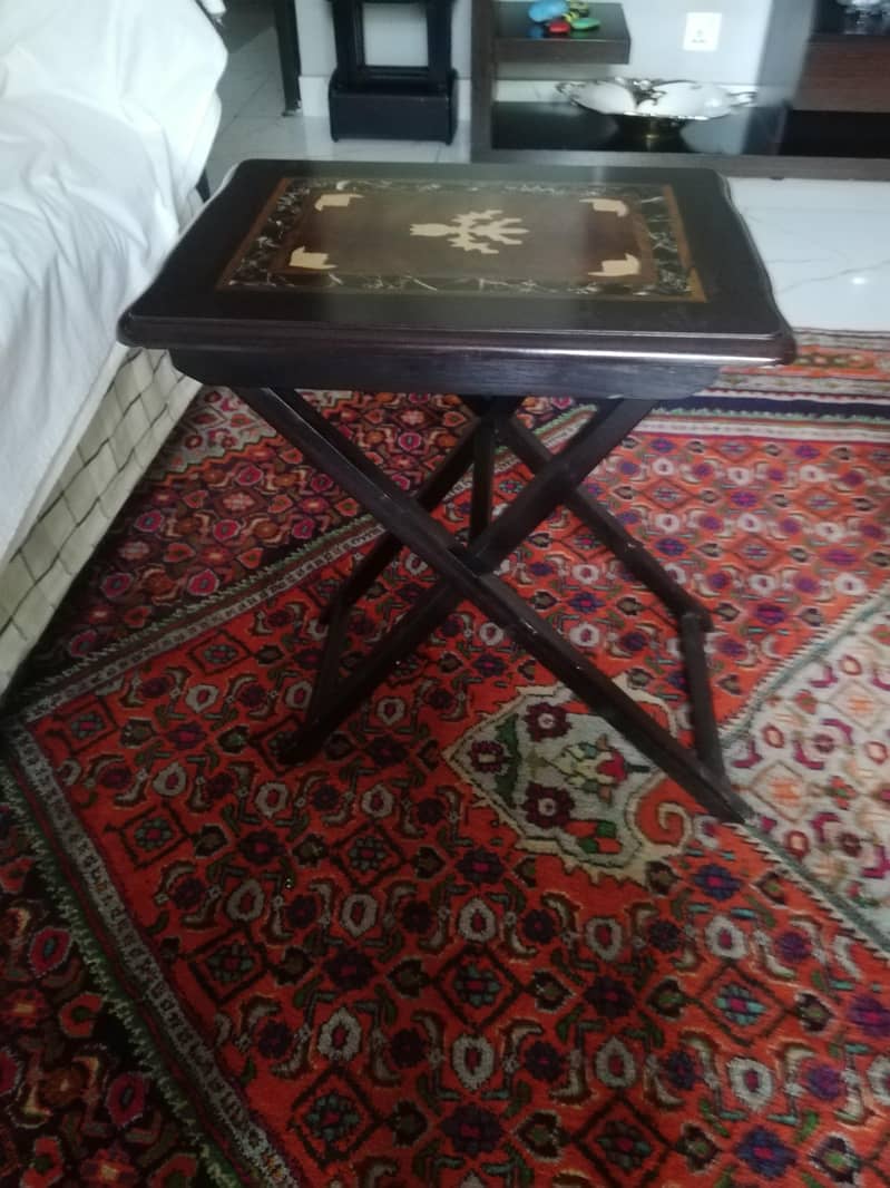 Set of Nesting tables 0