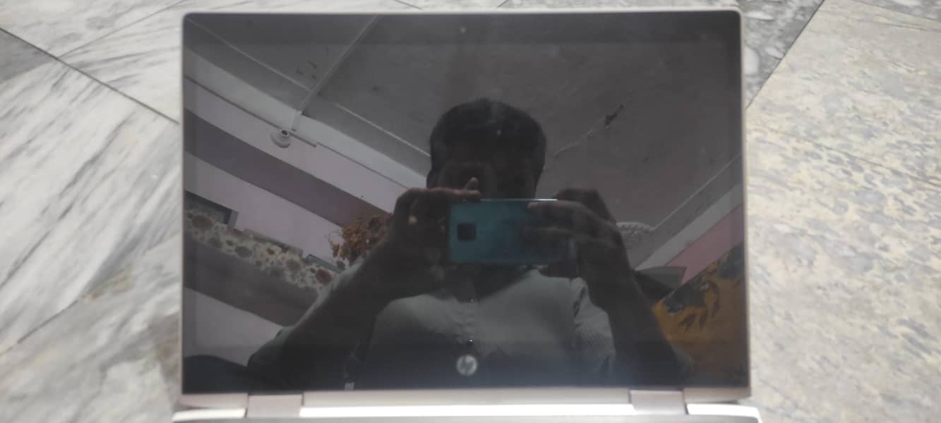 HP i5 8 generation,, 256Memory / 16 RAM 360 Rotating 3
