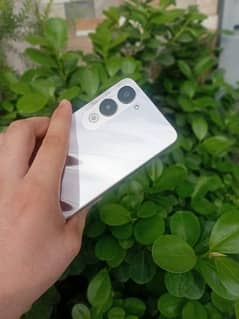 vivo y04 4/128 only box open. 0321.777. 4146