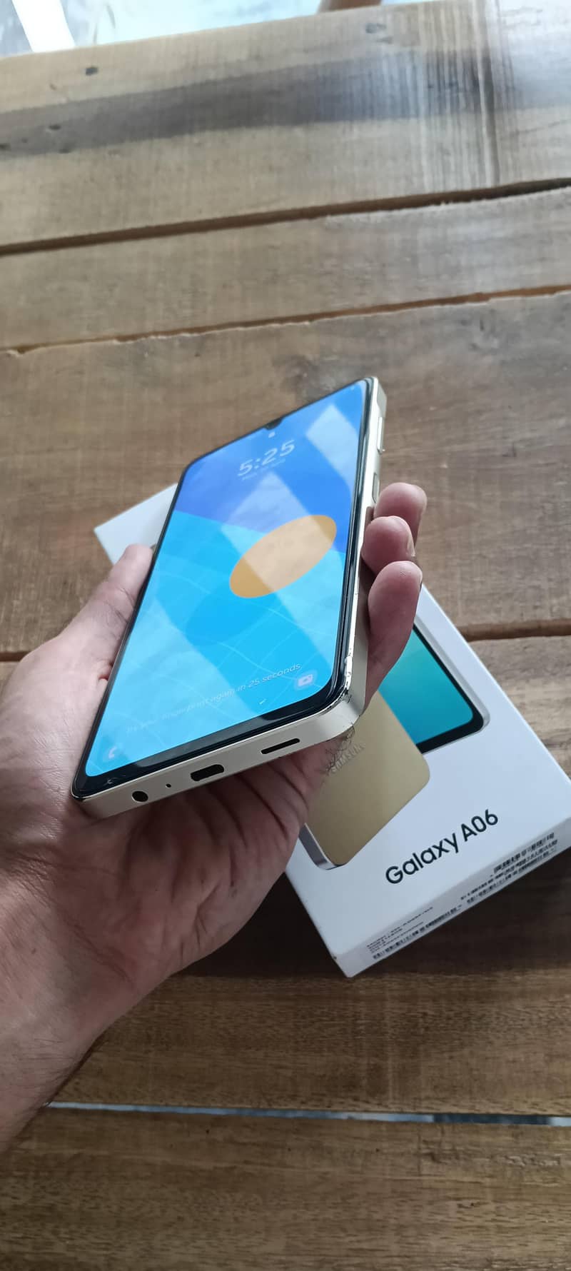 Samsung a06 2month use only with box orignel 3