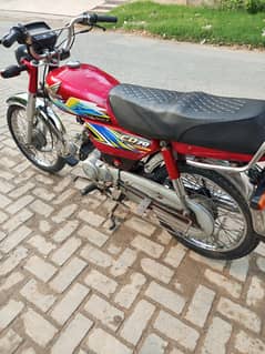 Honda bike 03015159121