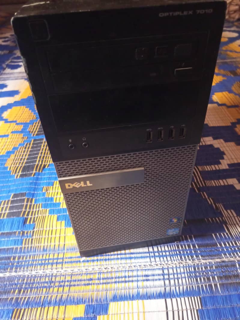 Dell Desktop core i5 3 generation with keyboard, LED, all wires 8