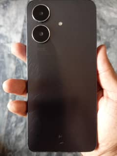 real me note 60  # 4/64 whtsapp 03477042985