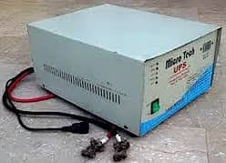 Sale urgent ups 2000 watts  sale very good condition back up very