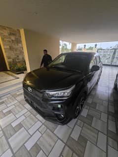 toyota Raize Z package