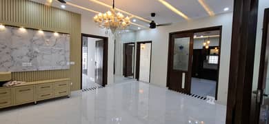 10 Marla Brand New House For Rent Bahria Town Lahore