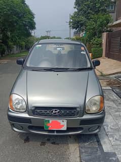 Hyundai Santro up for sale in a prime condition
