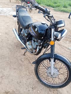 gs 150 2014 model good condition 03101049667
