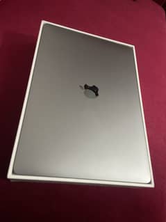 Macbook Air 2020 M1 Chip With box charger