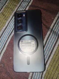 sellingmbl Itel city 100 Full box with speaker.