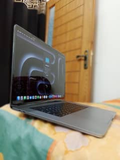 MacBook