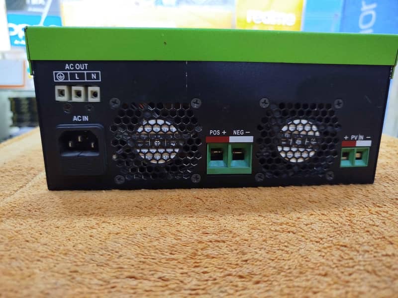 Solar Inverter wave  with Built-in MPPT Solar Controller 1
