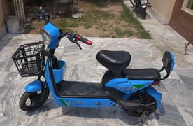 y j electric scoote/ future scoote