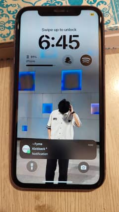 I phone 11 64gb jv