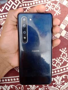 Aquos R5G 12 ram 256 rom