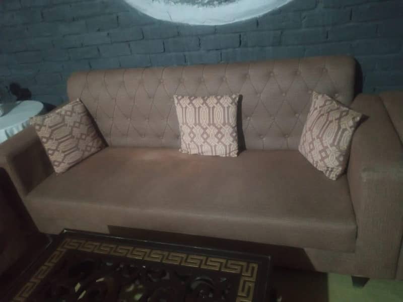 sofa set with table 1