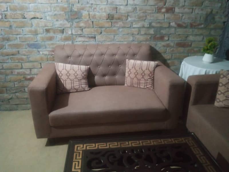 sofa set with table 3