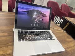 MacBook