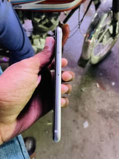 iPhone se2020 nonpta 64 gb water pack