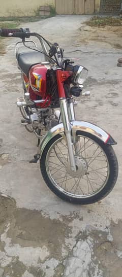 I am selling my bike urgent sale 03155663144