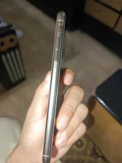 iPhone xsmax 64gb pta approved