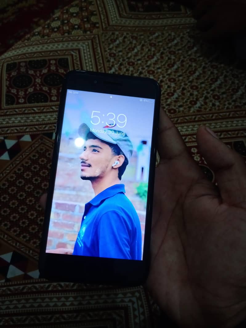iphone 7plus non Pta bypass notification or call ati hai WhatsApp py 1