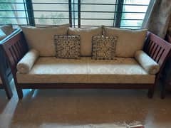 5 seater in solid wood and dull gold cream color